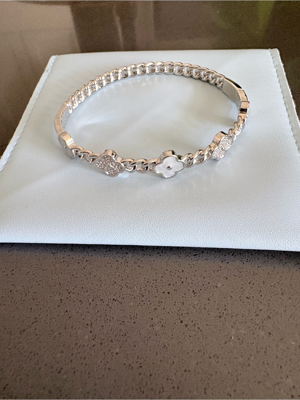 Clover Bangle